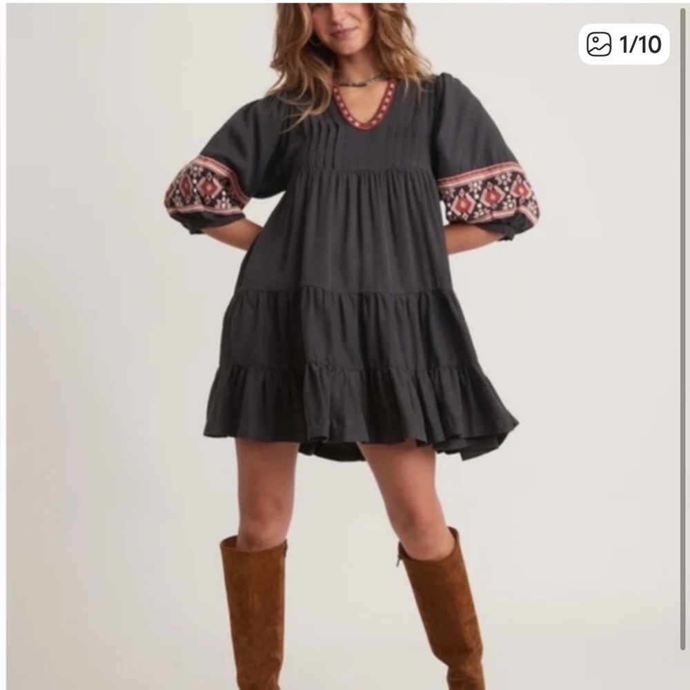 Marine Layer olema grey/black embroidered tiered Mini Dress size small